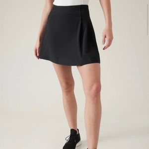Athleta Fairway Pleated Skort (M) Black